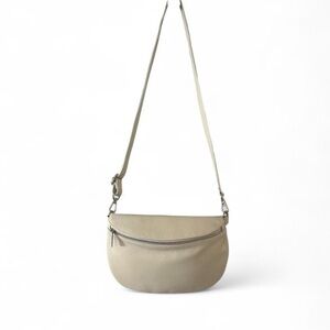 🆕 Minimalist Crossbody Bag